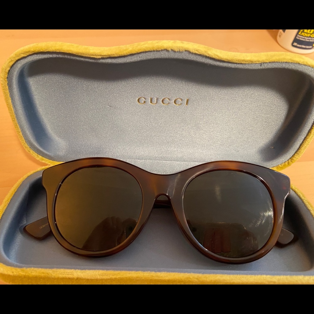 Authentic Gucci Sunglasses with Case
